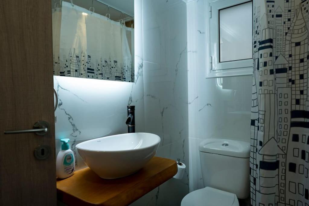 Loftliving 1 By Αττικο Νοσοκομειο Apartment Athens Luaran gambar